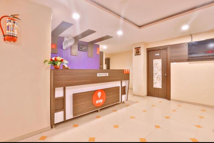 Hotel Nilkanth Inn Halol Exterior photo